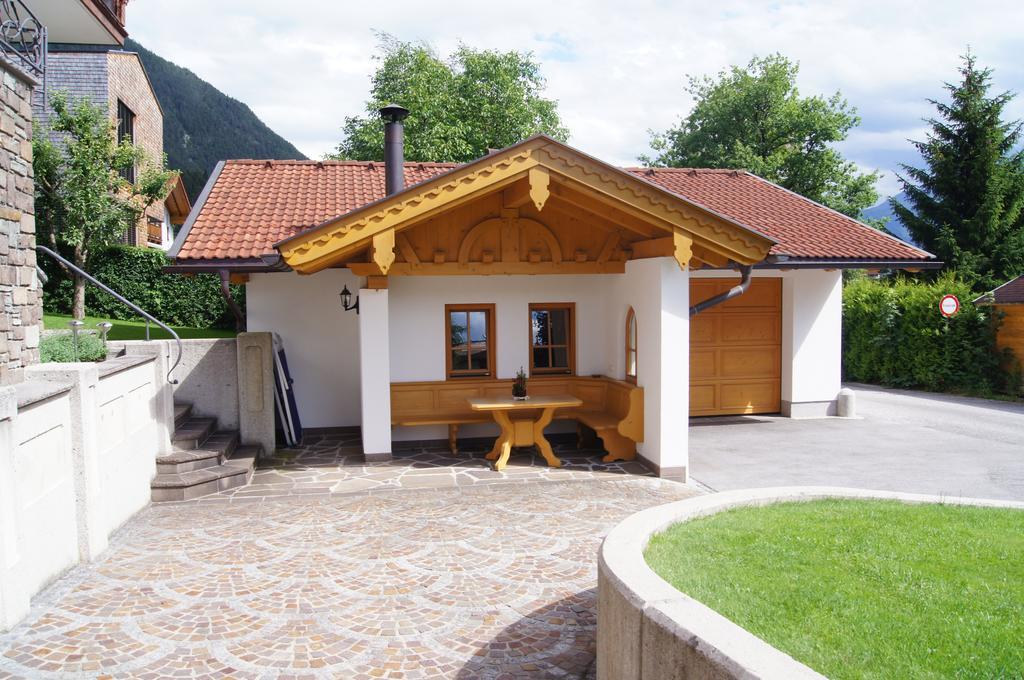 Gaestehaus Alpina Maurach  Exterior photo